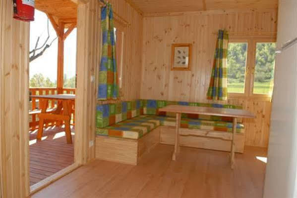 Camping La Torre Hotell Espot Exteriör bild
