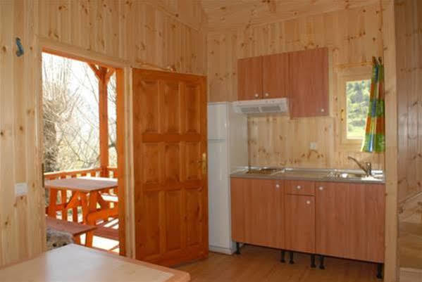 Camping La Torre Hotell Espot Exteriör bild
